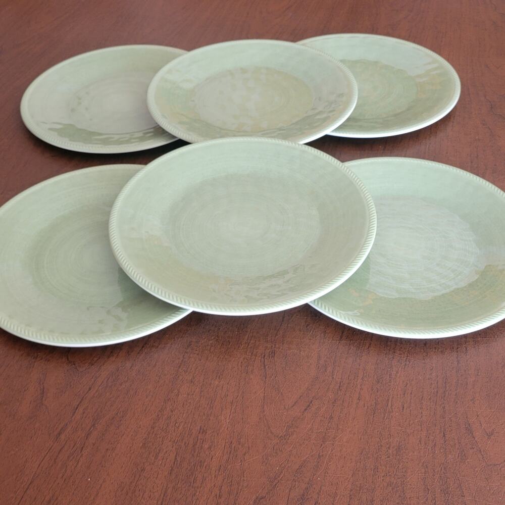 Threshold Melamine  Dinner Green Plates set of 6 Target  Perfect shape